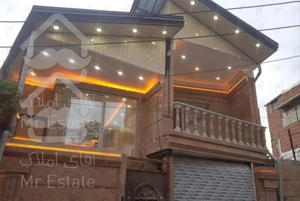 فروش و تهاتر ویلا  ۱۵۸ متری نیم پیلوت  خ تهران