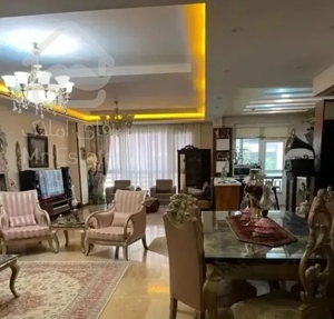 آپارتمان/۱۴۳متری /۳خواب/حکیمیه