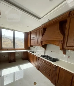 ۲۲۰ متر هاشمیه ٪ چهار نبش ٪ ۲۰ متر تراس٪ وکیل آباد