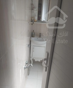 فروش آپارتمان ۷۰ متری ۲ خوابه طبقه ۲ در شمیران‌نو