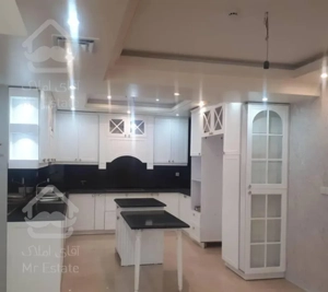 فاطمی 132 متر 3 خوابه