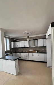 فروش آپارتمان ۱۰۰متری محوطه کاخ