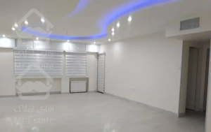 ۹۰ متر ۲ خوابه طرشت فول بازسازی شده غرق در نور