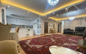 واحد ۱۳۲ متر لوکس در شبنم زعفرانیه