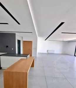 ۱۷۳ متر ۳ خوابه لوکس ویو دریا /کریم آباد