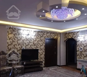 آپارتمان۱۳۳متر ۳خواب شیک و همانندصفر خ باهنر