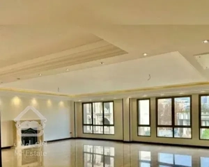 103متر/چهارباغ شرقی/سرتاسر پرده خور