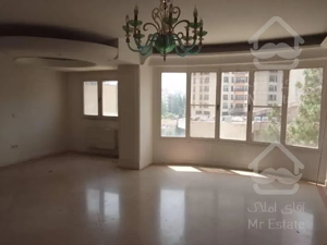 ۱۲۲متر پر نور و ویو دار