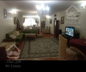 بلوارکشاورزکارگر.۱۴۷متر ۳خواب فول امکانات طبقه ۳