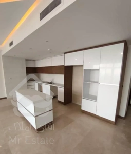 ۹۲متر فول امکانات شیراز شیخ بهایی ونک