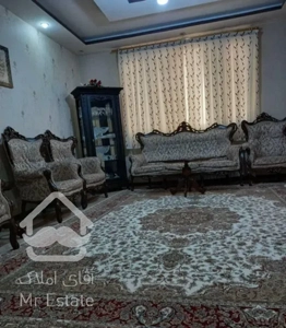 خوش نقشه و ساختمانی تمیز و فول امکانات