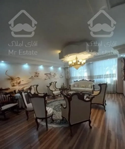 شهرک لاله ۱۳۰ متر ۳ خواب امکانات فول