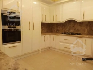 هروی 211 متر کلید نخورده