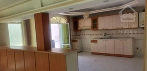 ۱۳۵متر ۳خوابه با آسانسور *هنرستان-صارمی*