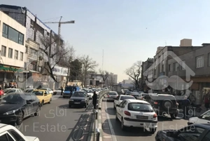 مغازه  بر  شریعتی  ۱۰۰  متر   (  ملکیت )