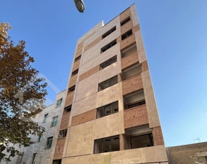 آپارتمان 130 متری، سه خواب، طبقه پنجم