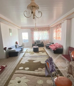 تک‌واحدی لوکس نزدیک دریا