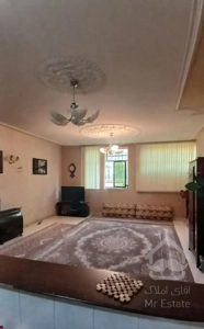 دو خوابه 100متری طبقه چهارم