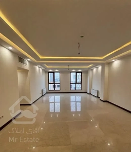 شهرک لاله / ۱۴۵ متر ۳ خواب / کلید نخورده