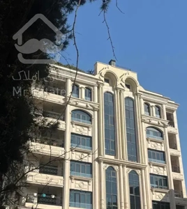 نیاوران ۳۳۳ متر ۳ پارکینگ روبه آفتاب