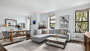 233 متر / طبقه آخر / عمار