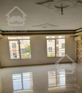 اپارتمان ۱۱۰متری ۲خواب روبه افتاب