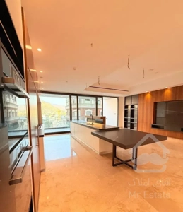 ۳۰۰ متر ۳ مستر ۳۰متر تراس در عمارت زنبق زعفرانیه