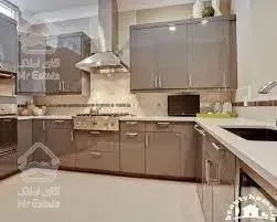 اجاره آپارتمان 2 خواب دارای سالن بزرگ و بالکن قابل چیدمان برجهای ارکیده دریاچه چیتگر