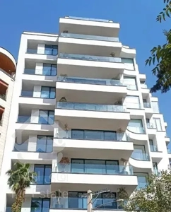 200 متر الهیه  مشرف به باغ سفارت