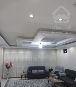 آپارتمان یک خوابه با پارکینگ و انباری