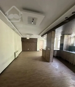 ۷۷متر(۵۰مترتراس)۱۵متر انباری دو خواب