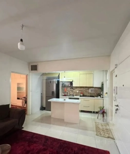 ۴۰متر با لوکیشن خوب