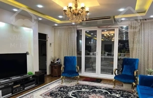 فروش آپارتمان / ۱۲۶ متر / فول بازسازی / ۲ پارکینگ