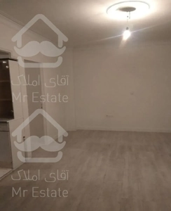 ۷۰ متر دو خواب پارکینگ انباری