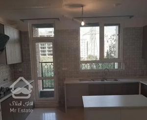 ۷۲متر /روبه آفتاب/پونک کمالی