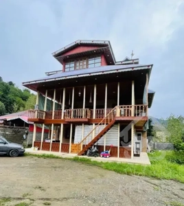 یک خانه ویلای بومگردی ۲۰۰ متری