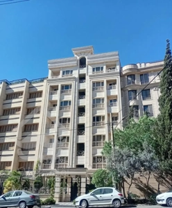 هروی/ اردیبهشت / ۱۲۵ متر ۳ خواب