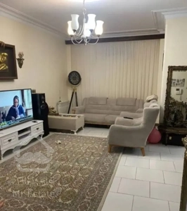 ۶۷ متر دوخواب تک واحدی پارکینگ غیر مزاحم