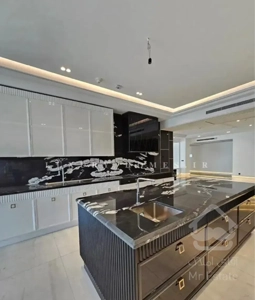 ۲۲۰ متر/۳خوابه(۲مستر)/تراس قابل چیدمان