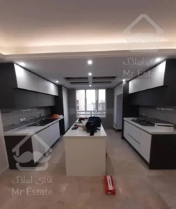 **آپارتمان ۷۳متری طبقه آخر **