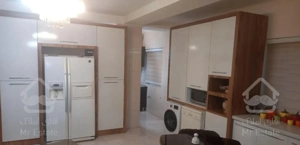 ۱۴۵ متر سه خوابه ولیعصر ۸