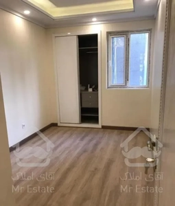 آپارتمان ۱۴۰ متری کامرانیه شمالی