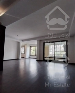 فرمانیه شرقی ۲۳۰ متر / فول مشاعات / تراس بزرگ