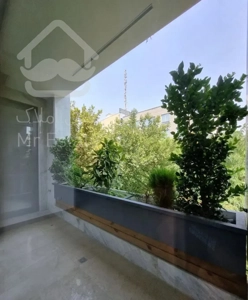 ساقدوش جنوبی ۱۲۲ متر ۳ خواب نوساز ۲ پارکینگ