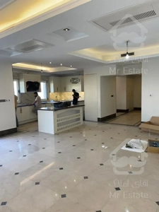 ۱۲۳متر۲مستر ۴پارکینگ