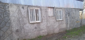 فروش سویت همراه زمین ۶۵۰ متری بر دوم اتوبان