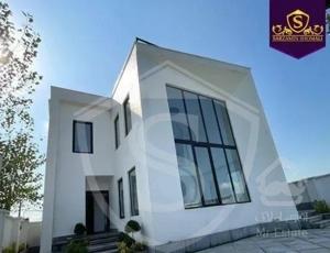 ویلا مدرن 200 متربنا