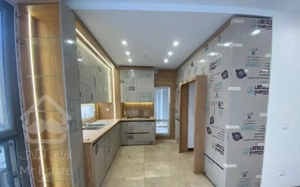 آپارتمان ۱۳۷ متر ۳ خواب ( دیباجی جنوبی )