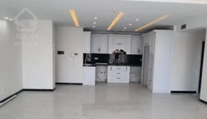 105 متری / 2 خواب/ وام دار