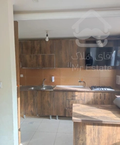 یکدستکاه اپارتمان تمیز ۸۵ متر تخلیه اماده فروش